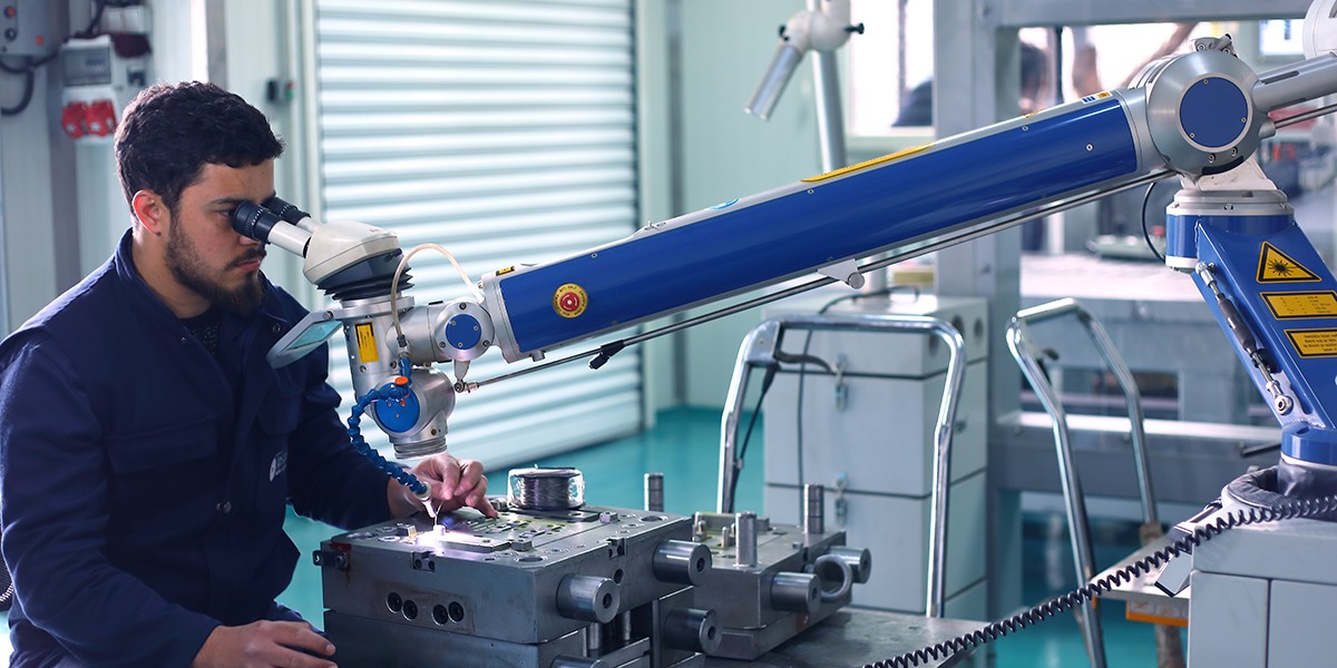 Laser Mold Welding (Cold Welding)