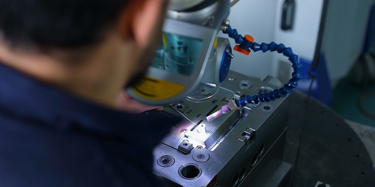 Laser Mold Welding (Cold Welding)